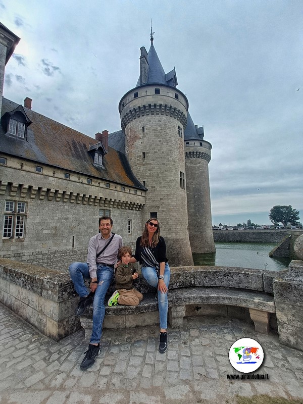 Castello di Sully Sur Loire  con i bambini