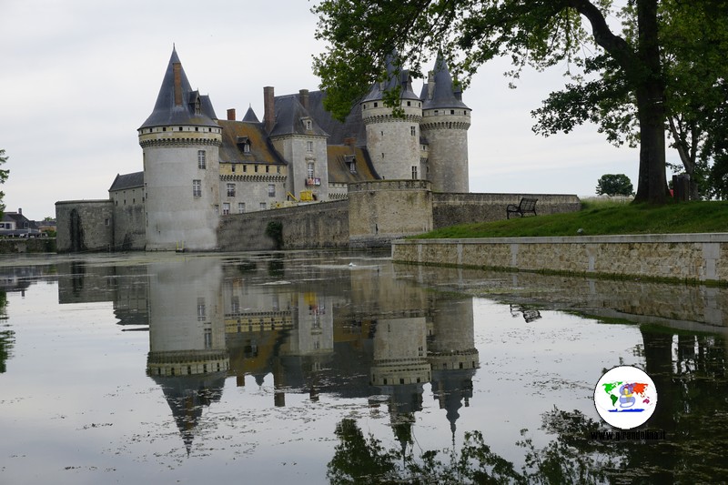 Castello di Sully Sur Loire  panorama